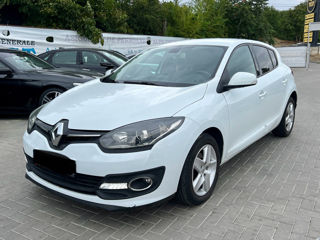 Renault Megane foto 2