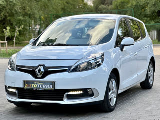 Renault Grand Scenic foto 3