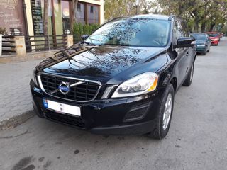 Volvo XC60 foto 2