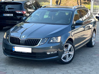 Skoda Octavia foto 3