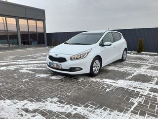 KIA Ceed foto 4