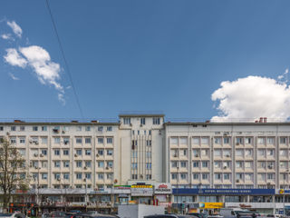 Apartament cu 3 camere, 96 m², Centru, Ialoveni foto 4