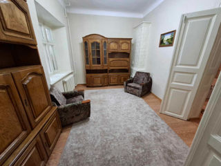 Apartament cu 4 camere, 80 m², Centru, Chișinău foto 2