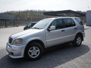 Mercedes M-Class foto 3