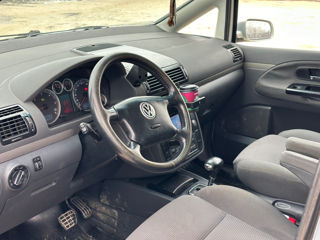 Volkswagen Sharan foto 5