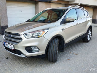 Ford Escape foto 4