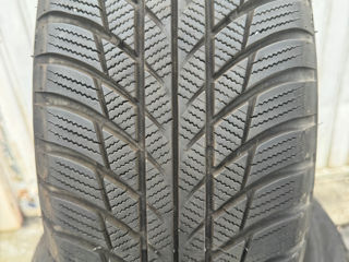 4 jante cu anvelope 205/60 R16