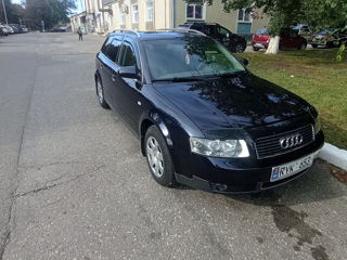 Audi A4 foto 1