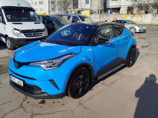 Toyota C-HR foto 9