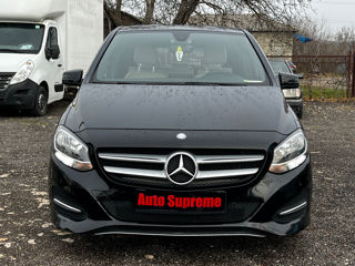 Mercedes B-Class foto 2