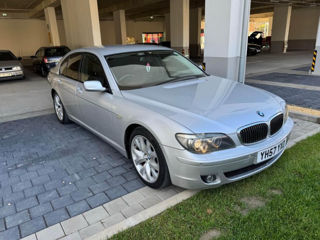 BMW 7 Series foto 8