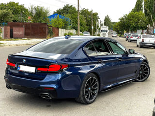 BMW 5 Series foto 3