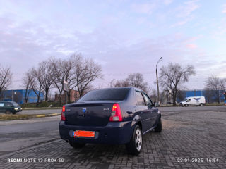 Dacia Logan foto 4