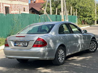 Mercedes E-Class foto 4