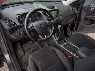 Ford Kuga foto 9