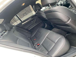 BMW 5 Series foto 7