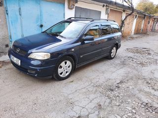 Opel Astra foto 2