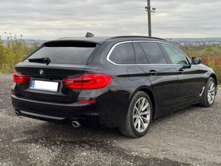 BMW 5 Series foto 6