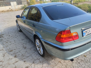 BMW 3 Series foto 3