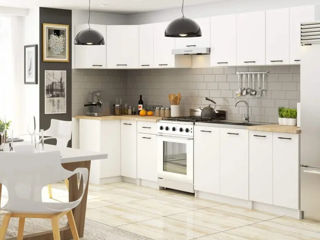 Bucătărie modernă calitativă și spațioasă foto 1
