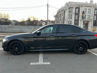 BMW 5 Series foto 5