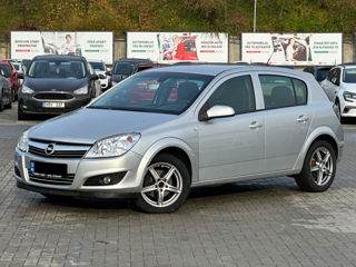 Opel Astra foto 3