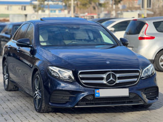 Mercedes E-Class foto 4