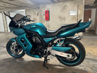 Yamaha Fazer 600 foto 7