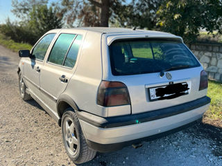 Volkswagen Golf foto 2