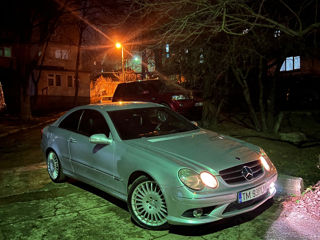 Mercedes CLK-Class foto 4