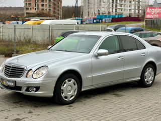 Mercedes E-Class foto 3