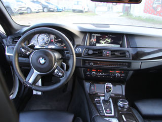 BMW 5 Series foto 16