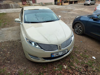 Lincoln MKZ foto 2