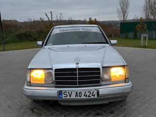 Mercedes E-Class foto 4