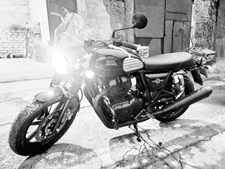 Royal Enfield Interceptor 650