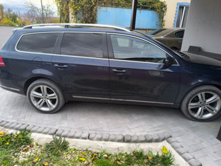 Volkswagen Passat foto 4