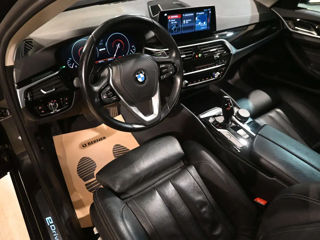 BMW 5 Series foto 6