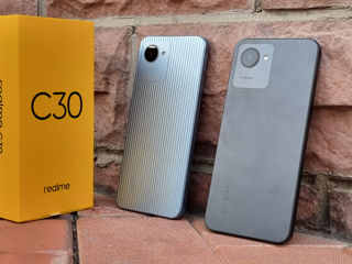 Telefon Realme modern cu funcții utile