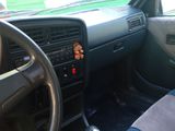 Opel Ascona foto 3