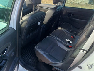 Renault Grand Scenic foto 4