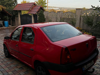 Dacia Logan foto 3