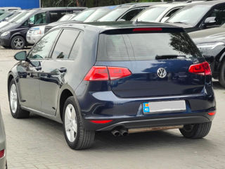 Volkswagen Golf foto 5