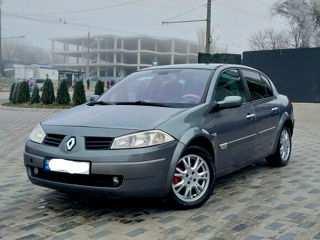 Renault Megane foto 3