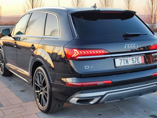 Audi Q7 foto 4