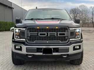 Ford F-150 foto 2