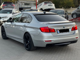 BMW 5 Series foto 3