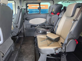 Ford Transit Tourneo foto 7