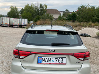 KIA Rio X-Line foto 6