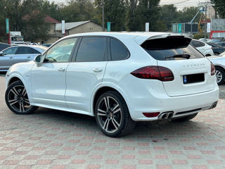 Porsche Cayenne foto 3