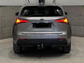 Lexus NX Series foto 4